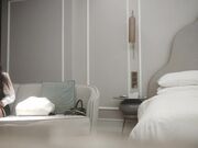 大胸御姐今夜来相伴风骚妩媚要舔穴害羞的遮挡